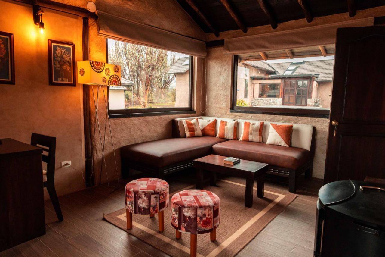 Chilcabamba Lodge Machachi ภายนอก รูปภาพ