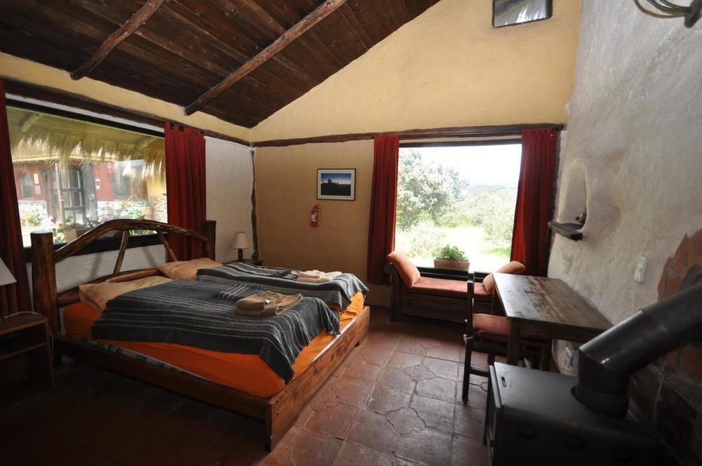 Chilcabamba Lodge Machachi ภายนอก รูปภาพ